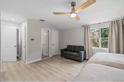 609 Meehan Avenue, Far Rockaway, NY 11691 - Photo 20