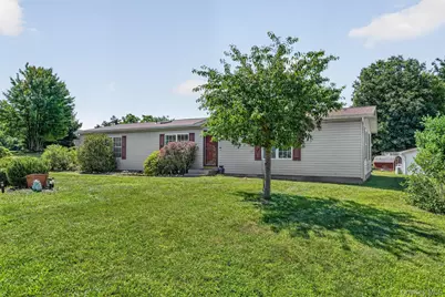 43 Palm Dr, Bloomingburg, NY 12721 - Photo 2