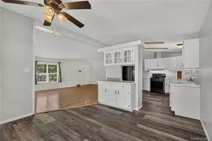 43 Palm Dr, Bloomingburg, NY 12721 - Photo 14