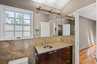17 Sea Ridge Court, Huntington, NY 11743 - Photo 22