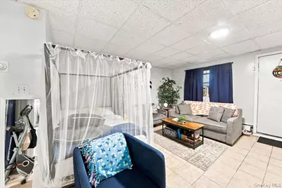841 Swinton Avenue, Bronx, NY 10465 - Photo 22