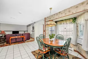 11 Shade Tree Ln, Patchogue, NY 11772 - Photo 16