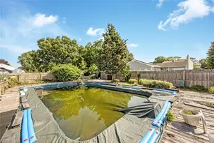 11 Shade Tree Ln, Patchogue, NY 11772 - Photo 30