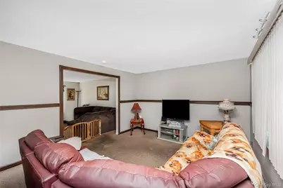 11 Shade Tree Lane, Patchogue, NY 11772 - Photo 18