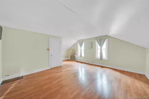 7 Dickerson Ave, Stony Brook, NY 11790 - Photo 26
