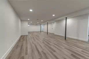 146 8th St, Bethpage, NY 11714 - Photo 18