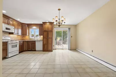 1098 Midland Avenue, Bronxville, NY 10708 - Photo 10