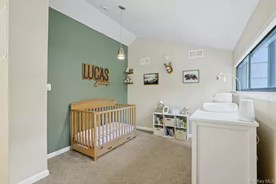 195 Treetop Circle, Nanuet, NY 10954 - Photo 24