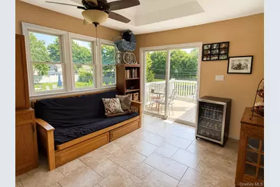 5 Cherrywood Drive, East Northport, NY 11731 - Photo 10