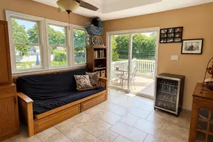 5 Cherrywood Dr, East Northport, NY 11731 - Photo 10