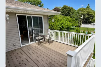 5 Cherrywood Drive, East Northport, NY 11731 - Photo 22