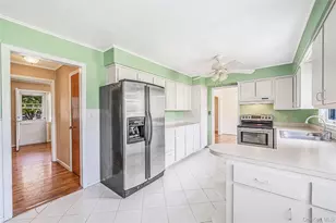 3698 Horseblock Road, Medford, NY 11763 - Photo 4