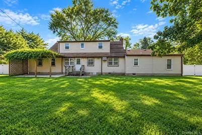 3698 Horseblock Road, Medford, NY 11763 - Photo 28