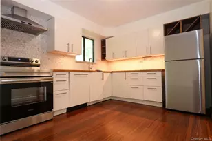 259 Village Ct, Kingston, NY 12401 - Photo 14