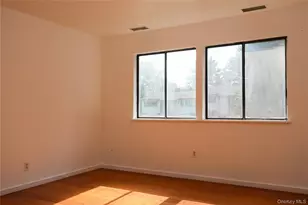 259 Village Ct, Kingston, NY 12401 - Photo 18
