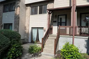 259 Village Ct, Kingston, NY 12401 - Photo 2