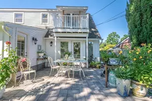 9 Robert Rd, Glen Cove, NY 11542 - Photo 38
