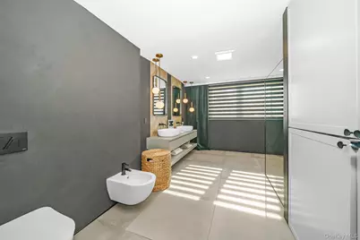 20 Mc Cue Lane, Babylon, NY 11702 - Photo 28