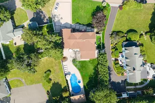 20 Mc Cue Ln, Babylon, NY 11702 - Photo 40