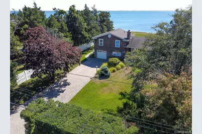 8 Bay Road, Patchogue, NY 11772 - Photo 1