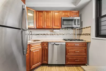 61-25 98th Street #9F, Rego Park, NY 11374 - Photo 4