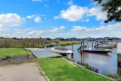 295 Bergen Avenue, West Babylon, NY 11704 - Photo 20