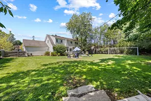 9 Charlemagne Dr, Nesconset, NY 11767 - Photo 28