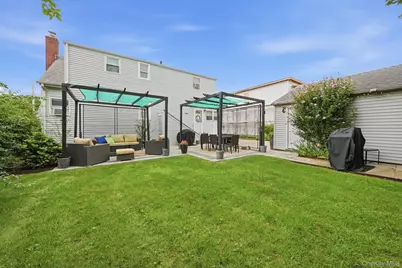 66 Caroline Avenue, Franklin Square, NY 11010 - Photo 24