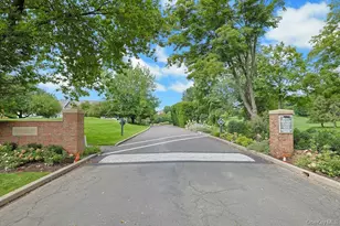 29 Country Club Ln, Pleasantville, NY 10570 - Photo 2