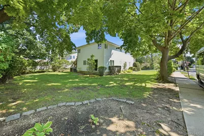 2650 Harvey Avenue, Oceanside, NY 11572 - Photo 22