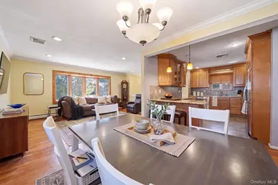 2650 Harvey Avenue, Oceanside, NY 11572 - Photo 24