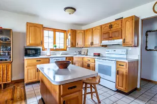 16 Roosevelt Blvd, Patchogue, NY 11772 - Photo 18