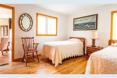 16 Roosevelt Boulevard, Patchogue, NY 11772 - Photo 10