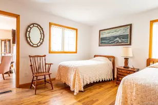 16 Roosevelt Blvd, Patchogue, NY 11772 - Photo 10