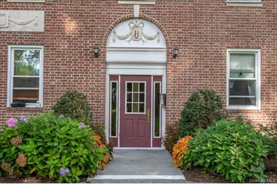 445 Gramatan Avenue #HB2, Mount Vernon, NY 10552 - Photo 2