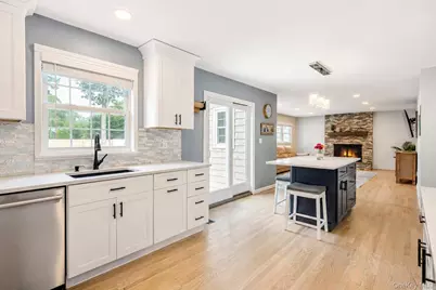 282 6th Avenue, Saint James, NY 11780 - Photo 18