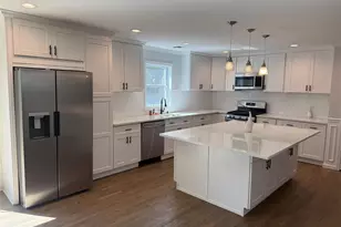 8 W Narcissus Rd, Mastic Beach, NY 11951 - Photo 4