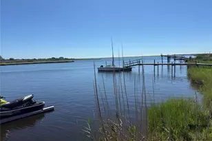 8 W Narcissus Rd, Mastic Beach, NY 11951 - Photo 28
