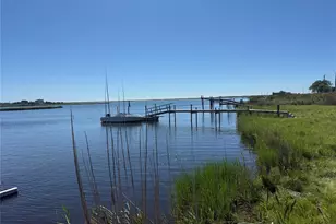 8 W Narcissus Rd, Mastic Beach, NY 11951 - Photo 30