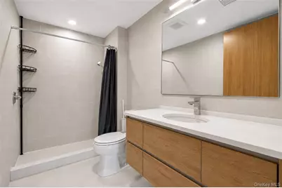 13111 Fowler Avenue #2G, Flushing, NY 11355 - Photo 16