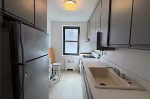 90-10 32nd Ave, East Elmhurst, NY 11369 - Photo 6