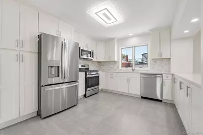 2134 E 72nd Street, Brooklyn, NY 11234 - Photo 8