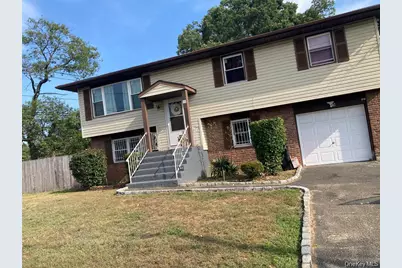 15 Wilson Avenue, Deer Park, NY 11729 - Photo 1