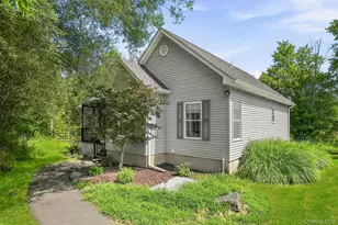 50 Hambletonian Ave, Chester, NY 10918 - Photo 4
