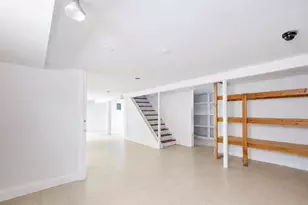71 6th St, Hicksville, NY 11801 - Photo 14