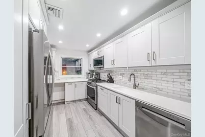 505 Hawkins Road, Selden, NY 11784 - Photo 6