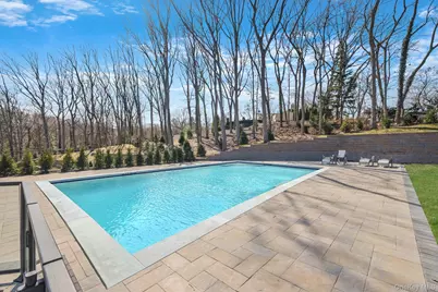 150 Sugar Toms Lane, East Norwich, NY 11732 - Photo 8