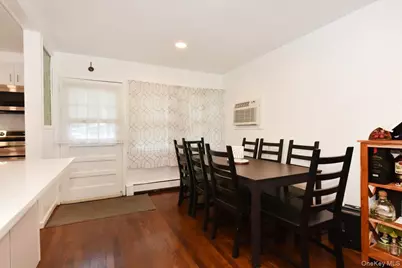 95 Jenkins Avenue, North Babylon, NY 11703 - Photo 10