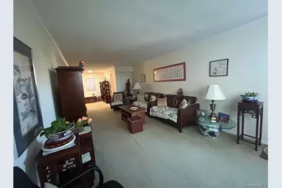 23-35 Bell Boulevard #3H, Bayside, NY 11360 - Photo 6