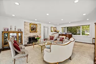 10 Vista Dr, Great Neck, NY 11021 - Photo 6